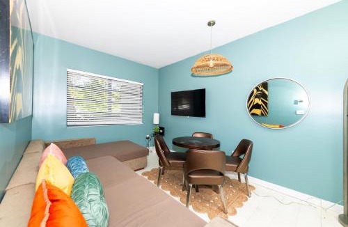 Flamingo/Lummus Apartment | Sunny Days Apartments