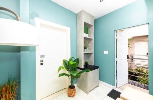 Flamingo/Lummus Apartment | Sunny Days Apartments