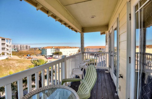 Sand Point House | Sunny Daze 690SP