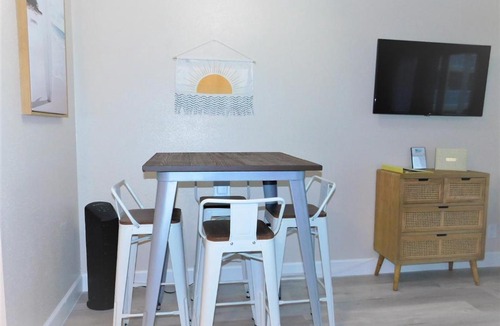 Galveston Apartment | Sunny Daze Beachfront Condo