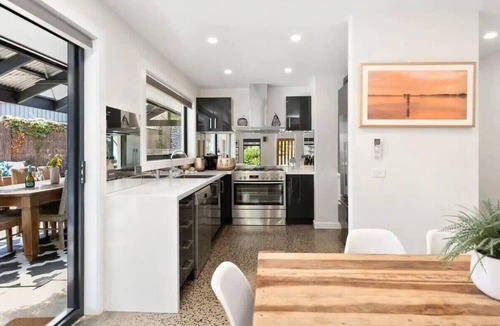 Ocean Grove House | Sunny Daze Haven: SPA and Pool