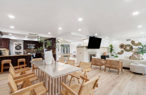 Placentia House | Sunny Daze | Heated Pool | Billiards | Games