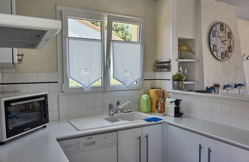 Saint-Michel-Chef-Chef House | Sunny detached villa, 80 meters from the ocean, beaches and forest