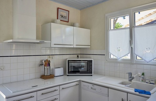 Saint-Michel-Chef-Chef House | Sunny detached villa, 80 meters from the ocean, beaches and forest