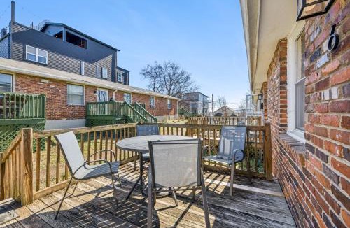Edgehill Apartment | Sunny Delight
