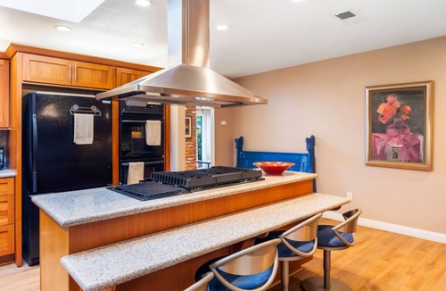 Hidden Valley House | Sunny Dream Home 3BR
