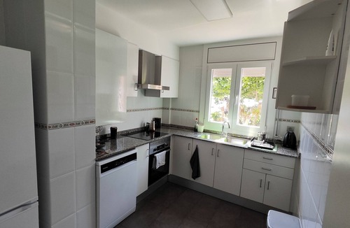 Caldes d'Estrac Apartment | Sunny flat near the beach