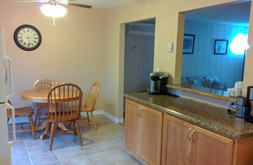 Bayfield House | Sunny Gardens - Village of Bayfield