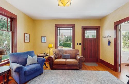 Bainbridge Island House | Sunny Hill Farmhouse