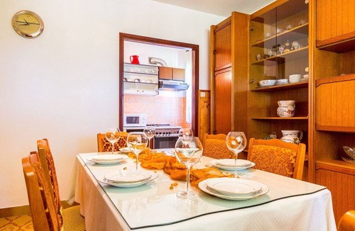 Grandici House | Sunny holiday home in the middle of green nature