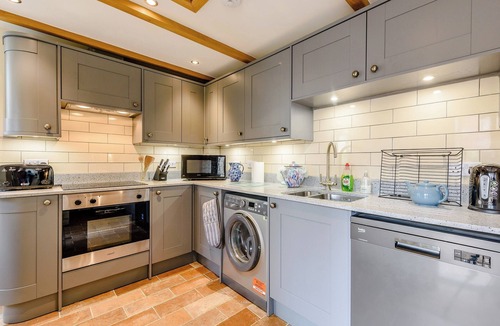 Dymchurch Cottage | Sunny House by the Sea