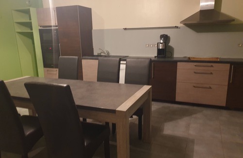 La Landec Apartment | Sunny house