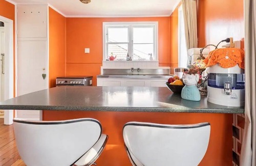 Titahi Bay House | Sunny in the bay