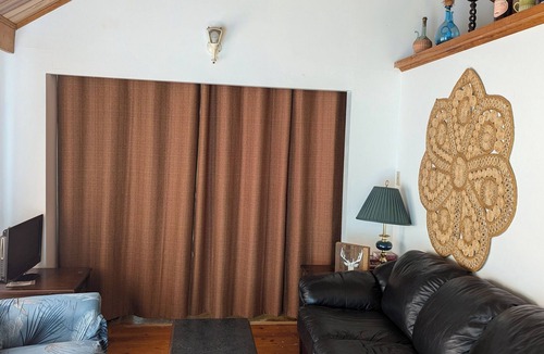 Clear Lake Cabin | Sunny Lakefront 2 Bdrm Cabin by Huntsville