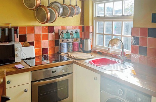 Acton Cottage | Sunny Meadow Cottage