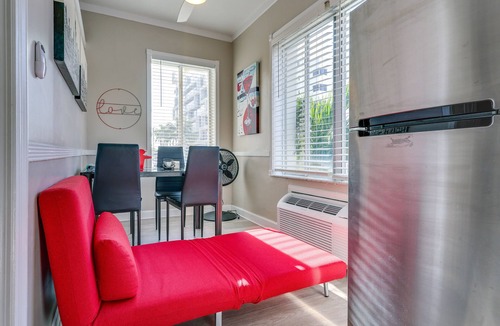 Mid Beach Condo | Sunny Miami Beach Condo Steps to Boardwalk!