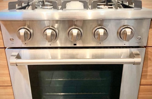 Jacoby Creek House | Sunny Mid-Century Gem