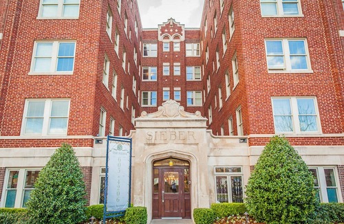Midtown Apartment | Sunny Midtown 2BD/BA Central Location!