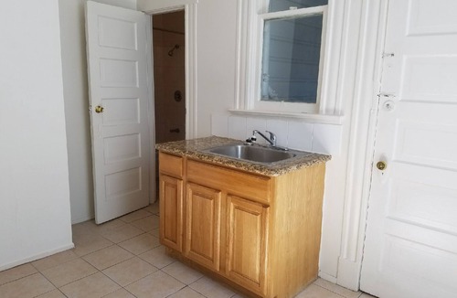 Inner Mission Apartment | Sunny Mission Studio 60 days minimum stay