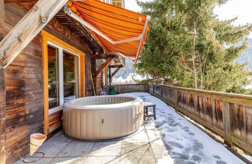 Gluringen Apartment | Sunny Mountain