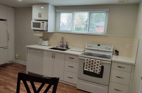 West Oakville House | Sunny New Reno Basement Apartment 1Br+Bath+Kith+Ldry All Privacy