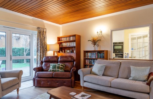 Rock Ski Chalet | Sunny Nook