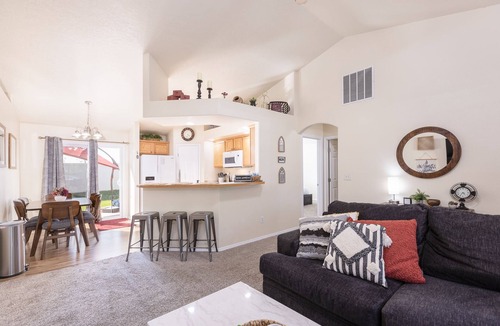 Meridian House | Sunny Oasis! Clean, Updated, Pool & Park Access