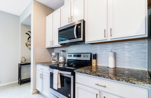 Indian Wells House | Sunny Oasis in Kissimmee I 5 min from Disney