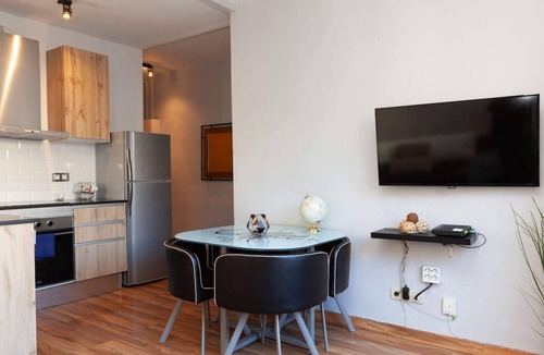 El Guinardo Apartment | Sunny Penthouse in Sagrada Familia