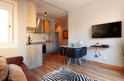El Guinardo Apartment | Sunny Penthouse in Sagrada Familia