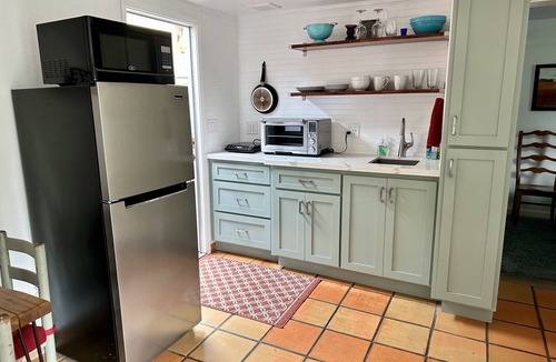 Upper Seabright House | Sunny Private Bungalow