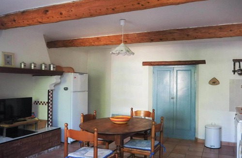 Monteux Apartment | Sunny Provence Home with Terrace