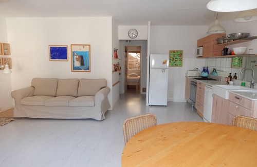 El Carmel Apartment | SUNNY QUIET APARTMENT IN PARK GÜELLn