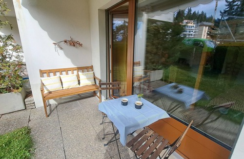 Noes Apartment | Sunny, quiet "Studio Chalet" in Crans-Montana