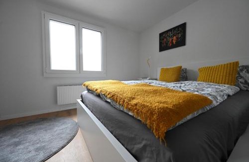 Frutigen Apartment | Sunny Renovated Alpine Apartment by Interlaken