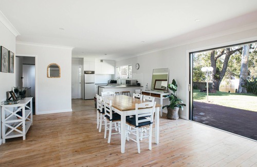 Chittaway Point House | Sunny Riverfront @ Chittaway