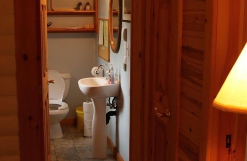 Minden Bed & Breakfast | Sunny Rock B&B Haliburton