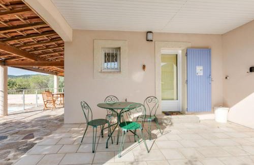Roquebrun Villa | Sunny Roquebrun Getaway