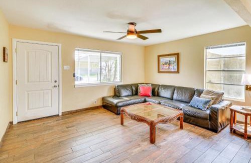 Uptown House | Sunny San Antonio Home Near Downtown: Pets Welcome