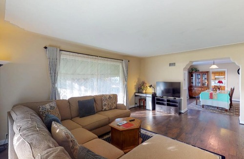 Seaside House | Sunny Seaside