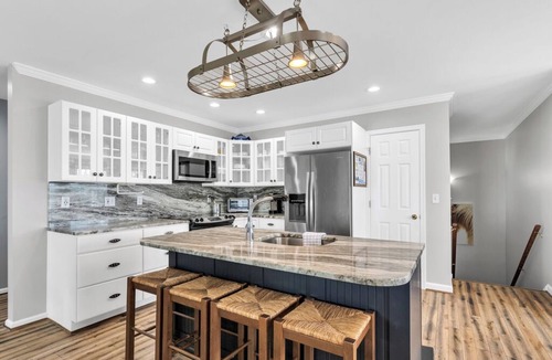 Chincoteague House | Sunny Shack by Seaside Vacations & Sales