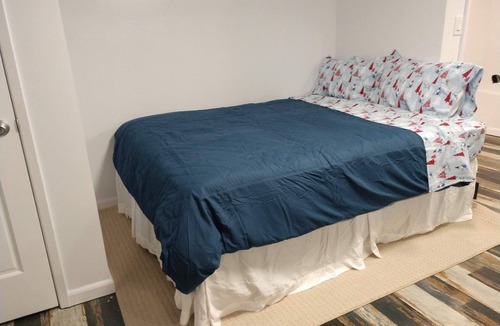 Bayview Apartment | Sunny side Bayview heights