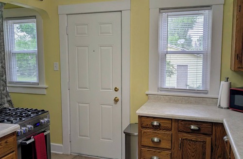 Saint Marys  Allen County House | Sunny Side Stay!