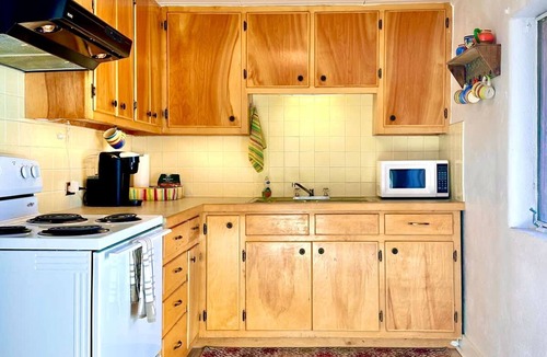 Raton House | Sunny Southwest Casita