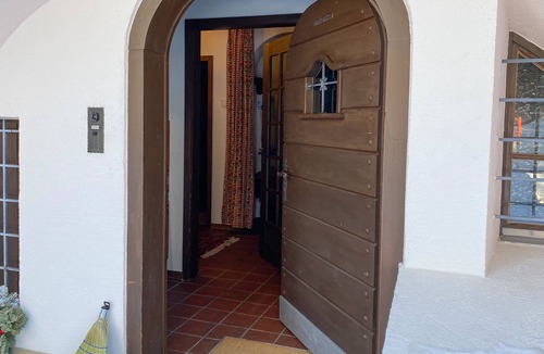 Davos-Dorf House | Sunny, spacious chalet 10 minutes walk from ski lift