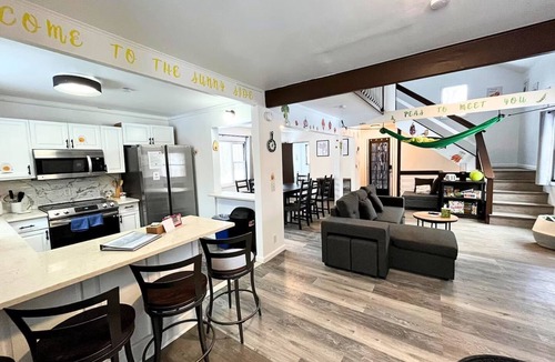 Tobyhanna House | Sunny Spring Escape, perfect for Groups, Families, Couples in charming Poconos