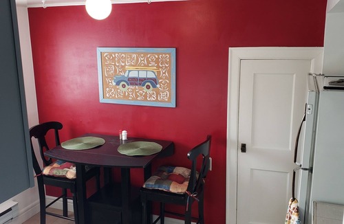 West Central Apartment | Sunny Studio - 30 nt min