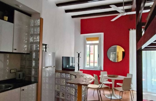 Sants Apartment | Sunny Studio Appartment in Sants
