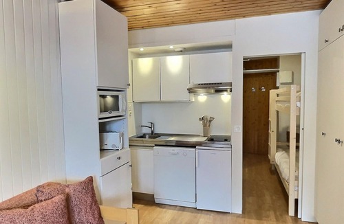 Le Cret Apartment | Sunny studio for 4 in Val d'Isère, pets allowed