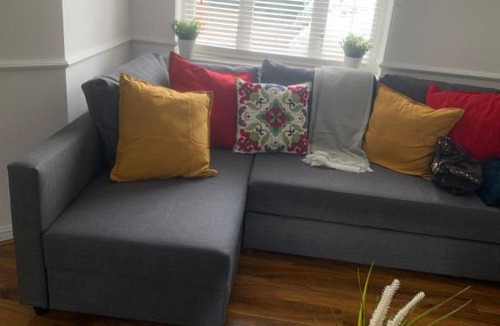 Belvedere House | Sunny Studio with en-suite